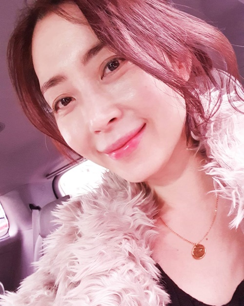 사진=송윤아 인스타그램