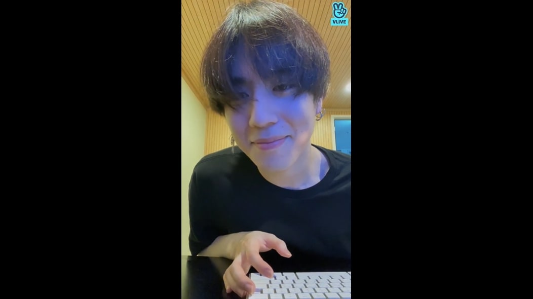 (Naver’s V Live)