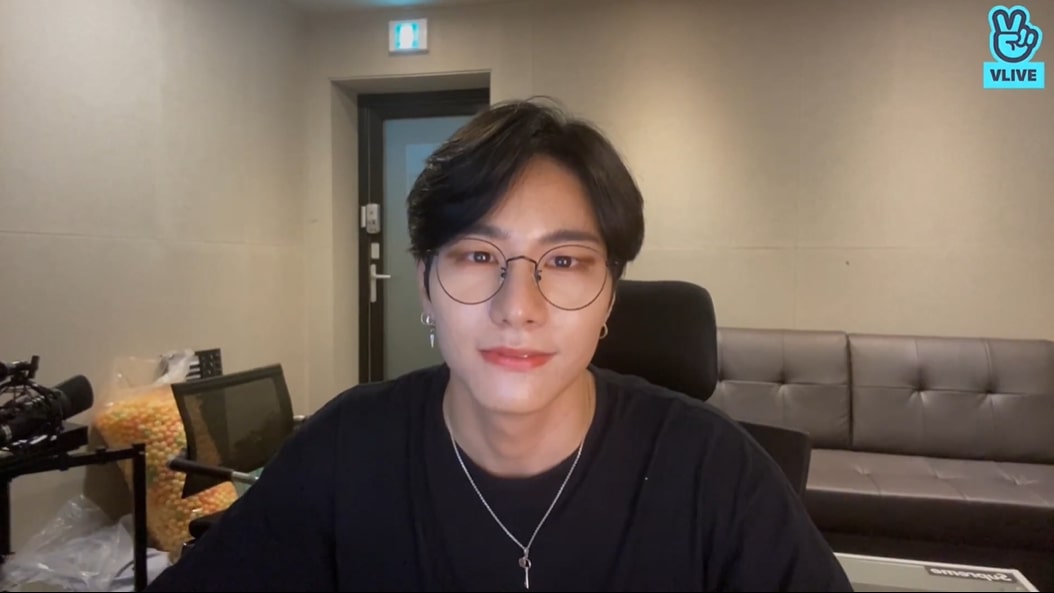 (Naver’s V Live)