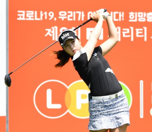 최예림은 최근 E1채리티오픈에서 5위로 마쳤다. 드라이버 스윙 피니시 모습. [사진=KLPGA]