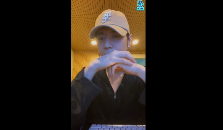 (Naver's V Live)