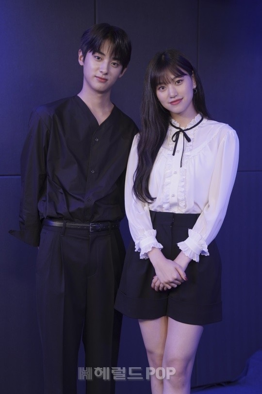 사진=플레이리스트 제공