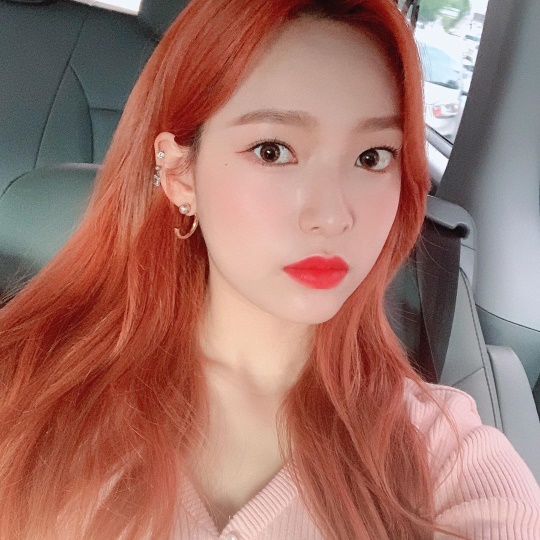 에이프릴 공식 인스타그램