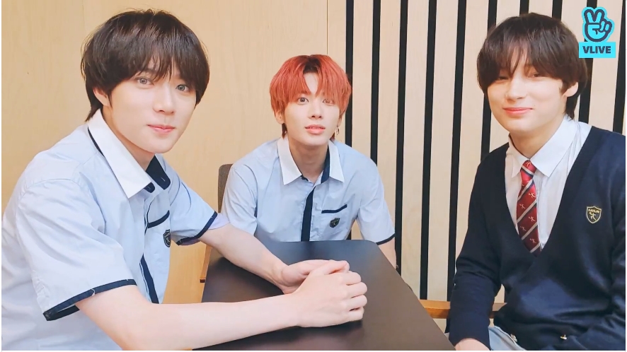 (Naver's V Live)