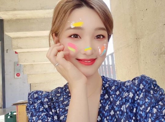 율희 인스타