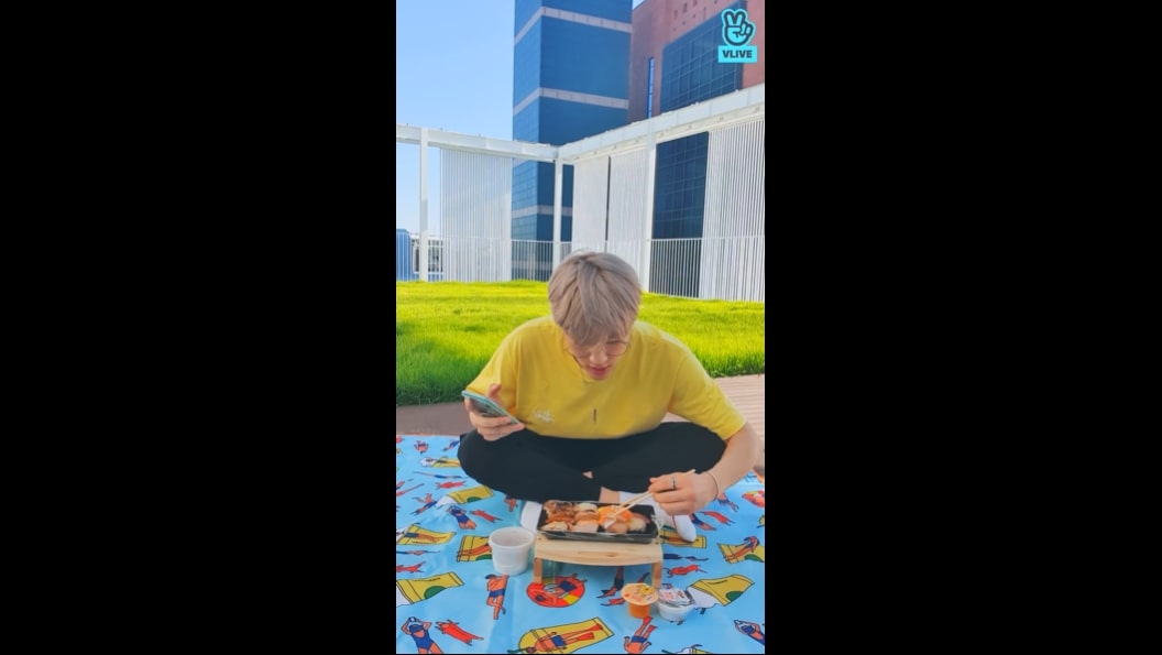 (Naver’s V Live)
