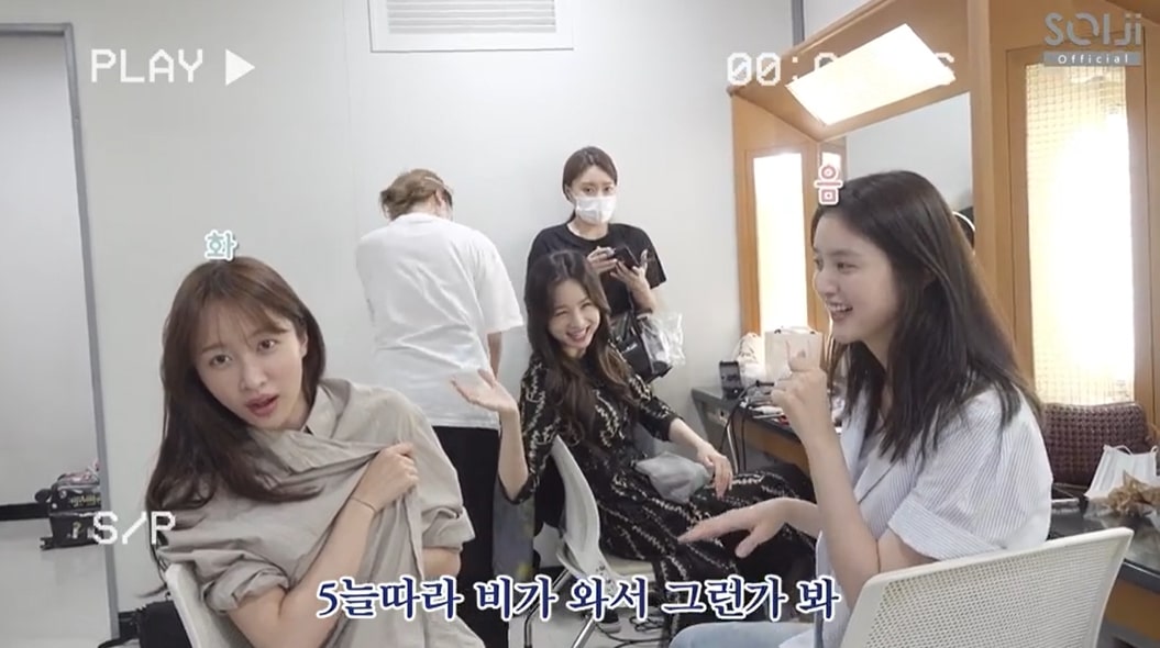 (Naver’s V Live)
