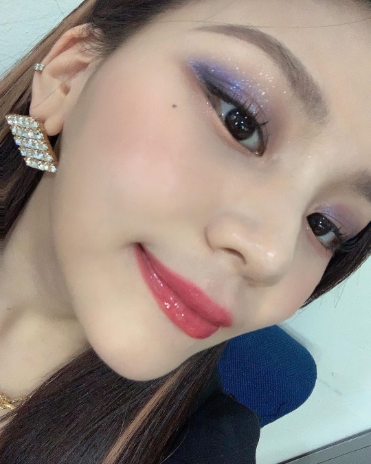 엄지 인스타그램