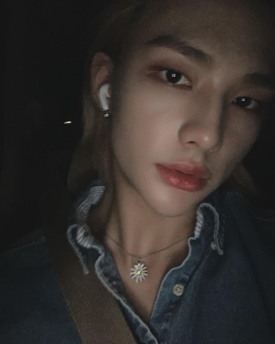 스트레이 키즈 공식 인스타그램