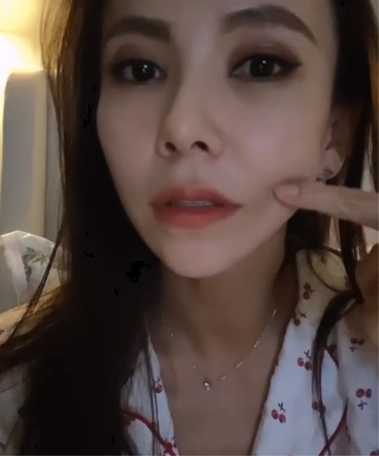 김지우 인스타