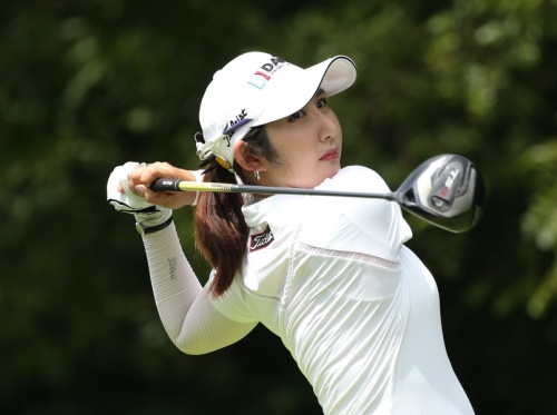 배선우가 삼다수 마스터스에서 드라이버샷을 하고 있다. [사진=KLPGA]