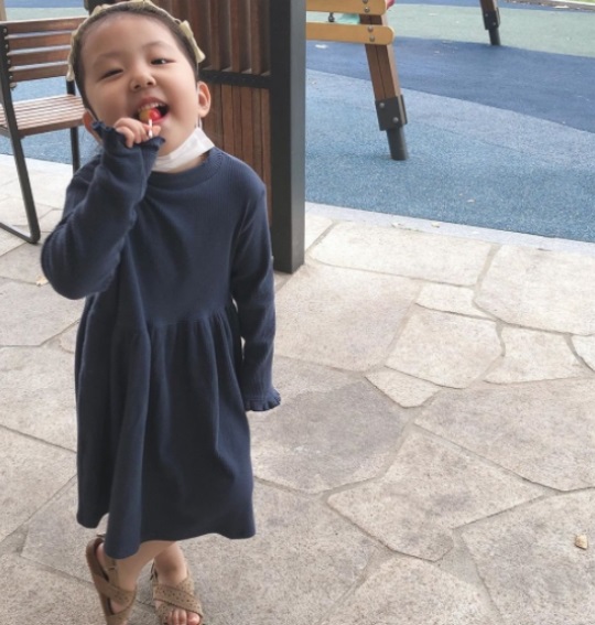 우나리 인스타