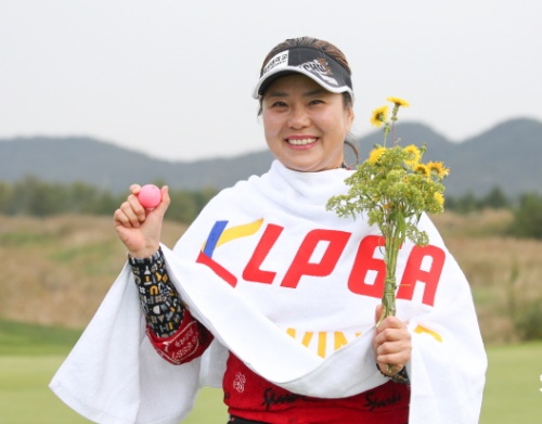 KLPGA 챔피언스 클래식 2020 9차전 우승자 정일미  (4)_릴리스