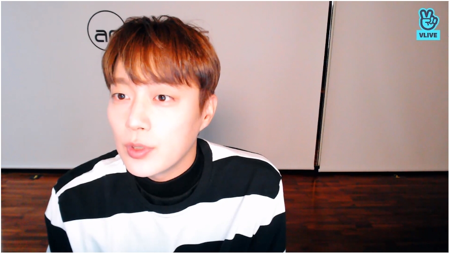 (Naver's V Live)