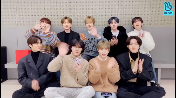 (Naver's V Live)