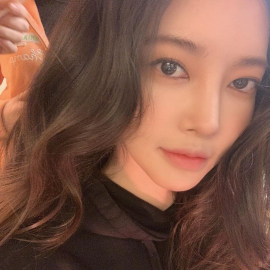 김윤지 인스타그램