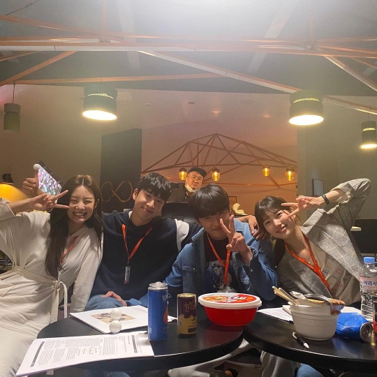 수지 인스타