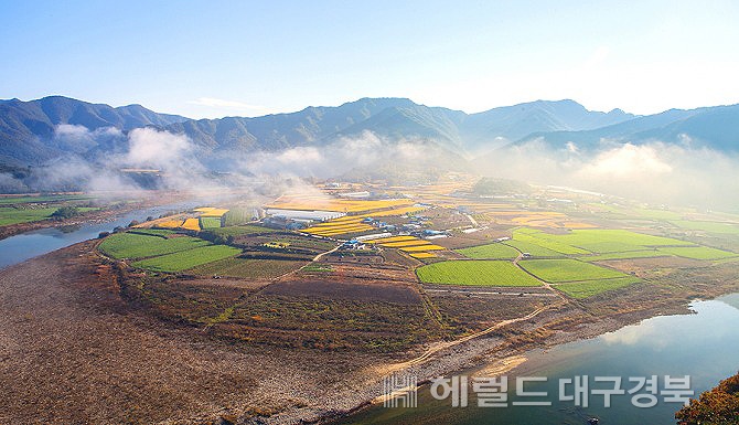 이육사 선생의 고향 인 도산면 원천리 불미골 전경