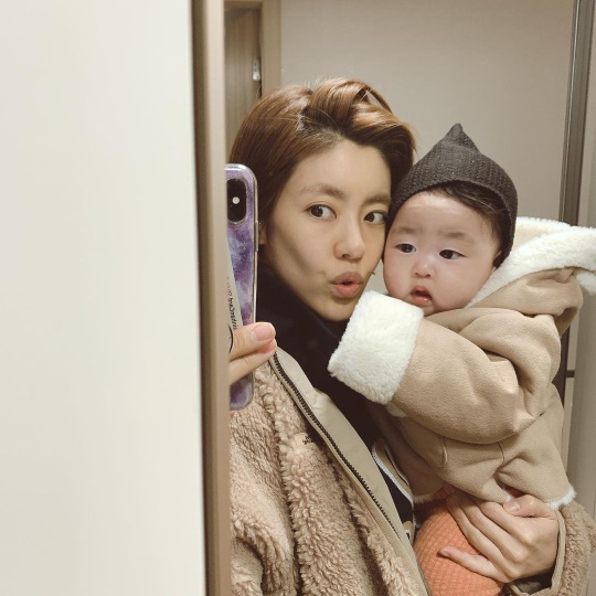 이윤지 인스타