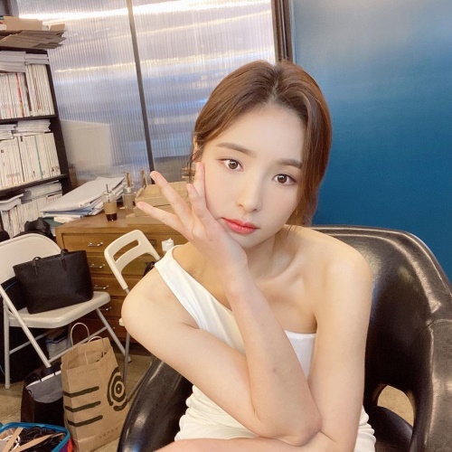 사진=신세경 인스타그램
