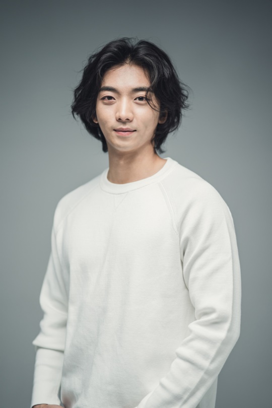 황희/사진=셀트리온엔터테인먼트 제공