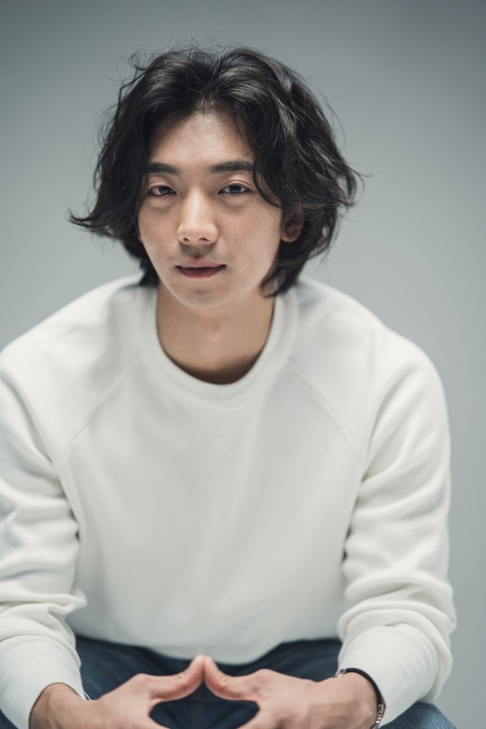 황희/사진=셀트리온엔터테인먼트 제공