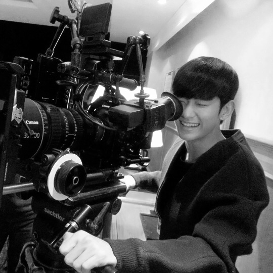 김수현 인스타