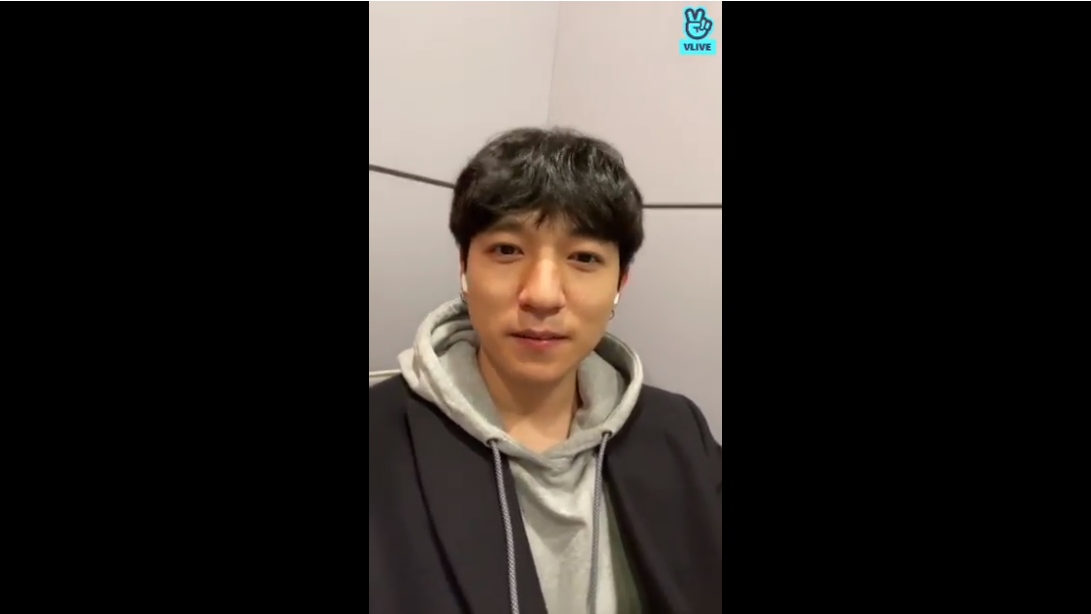 (Naver's V Live)