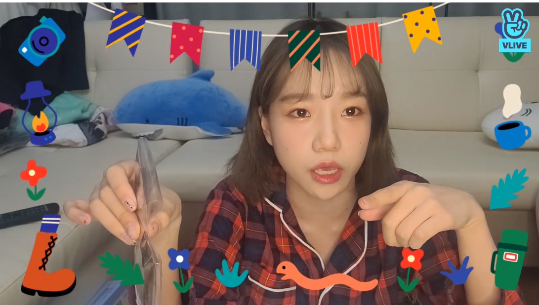 (Naver's V Live)