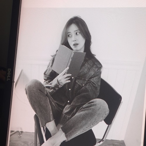 사진=문채원 공식 인스타그램