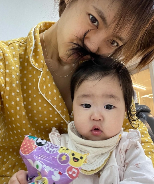 이윤지 인스타