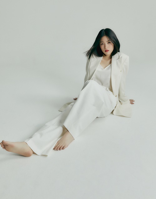 배우 이수경/사진=길스토리이엔티 제공