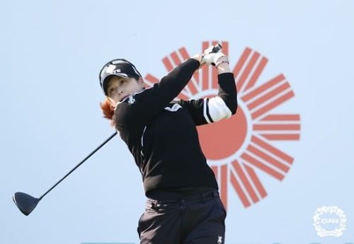Q시리즈에 출전하는 최혜진. [사진=KLPGA]