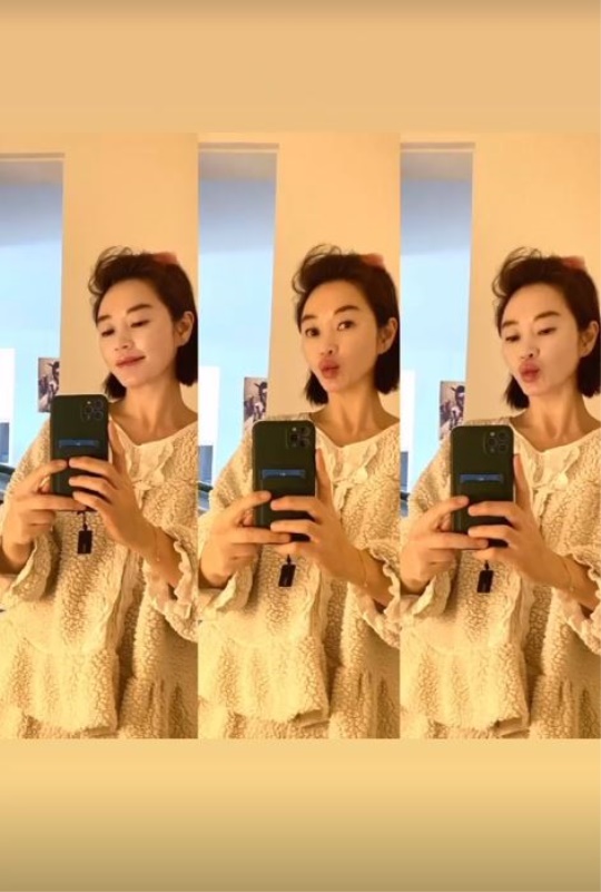 김혜수 인스타