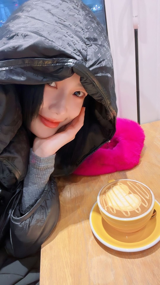 클라라 인스타그램