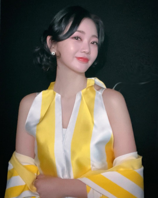 홍지윤 인스타그램