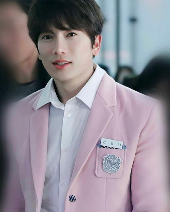 지성 인스타