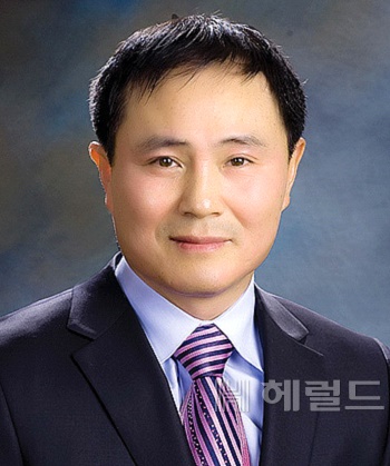 전태만 한국사진작가협회 울산광역시지회장