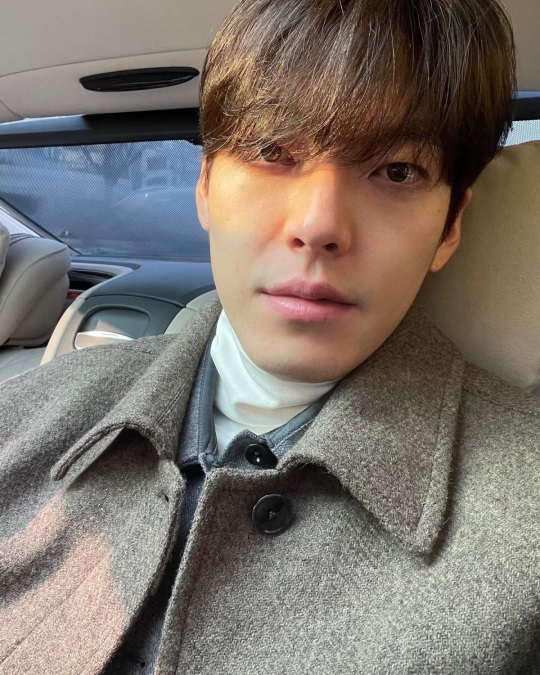 김우빈 인스타