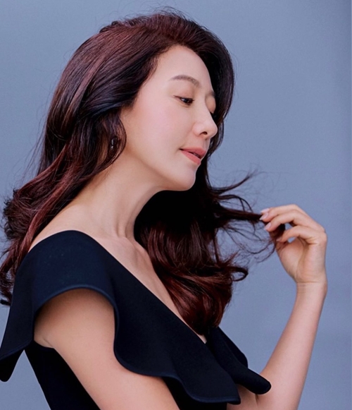 사진=김희애 인스타그램