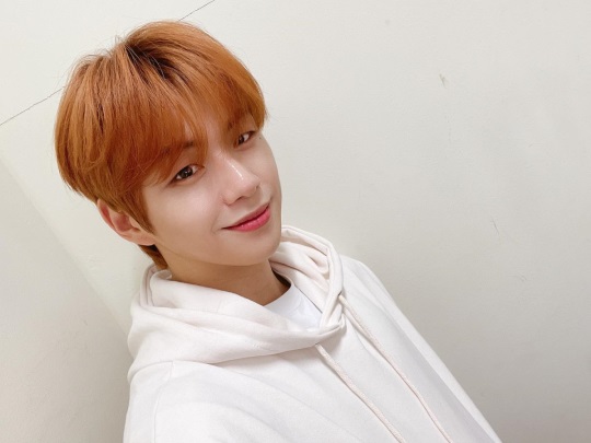 강다니엘 인스타