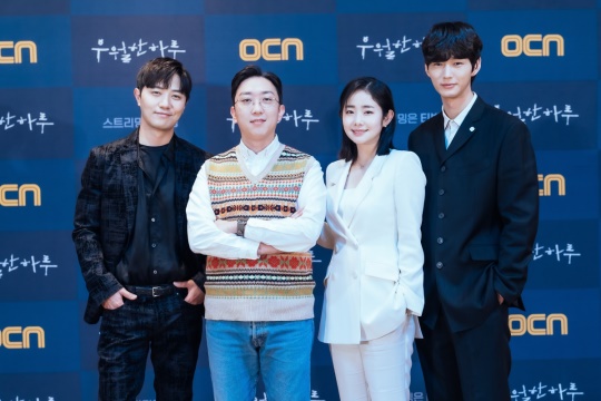 진구, 조남형 감독, 임화영, 이원근/사진=OCN