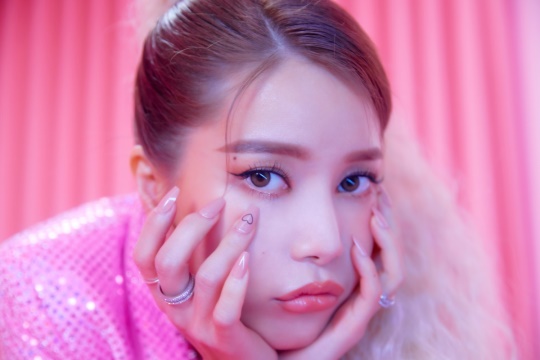 사진제공=RBW