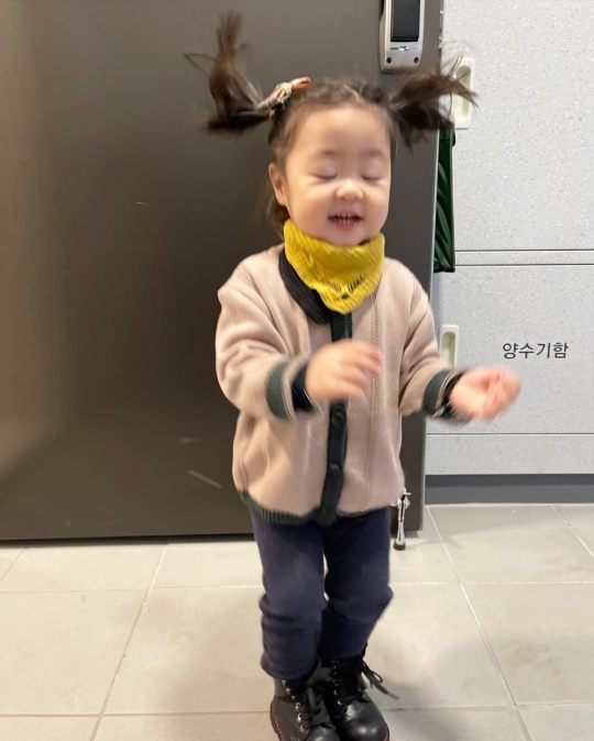 이윤지 인스타