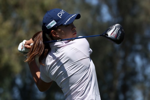 시부노 히나코가 셰브론챔피언십 둘째날 선두로 올라섰다. [사진=LPGA]