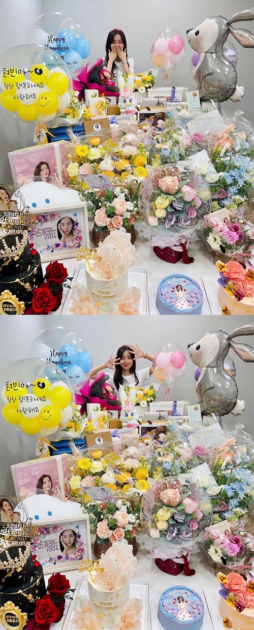 사진=신현빈 인스타그램