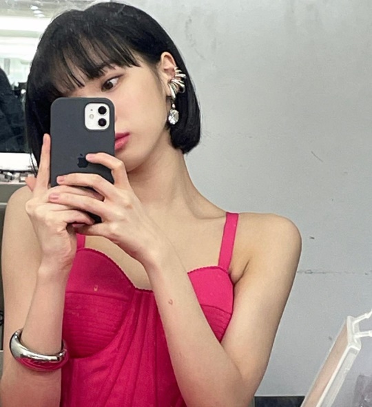 김채원 인스타그램