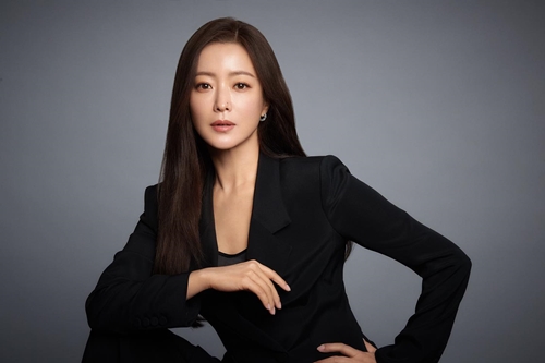 사진=김희선 인스타그램