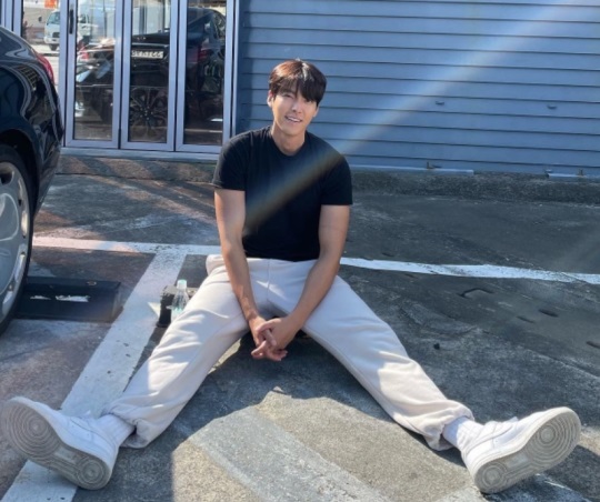 김우빈 인스타