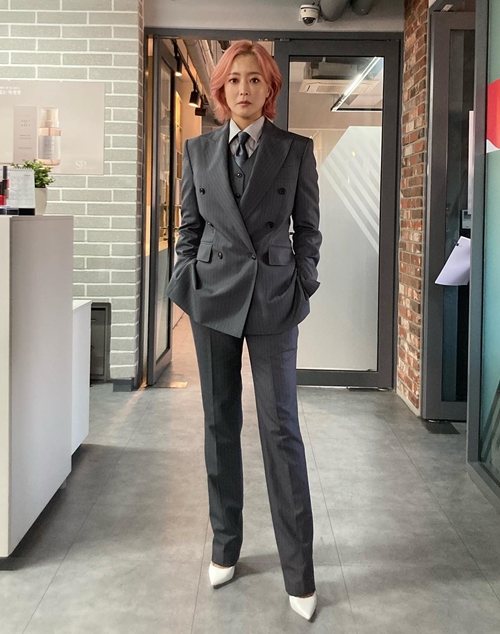 사진=김희선 인스타그램